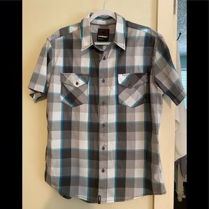 👗Tony Hawk Men’s Button Down Short Sleeve